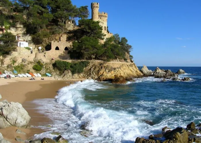 Villa In Lloret De Mar - 104812 By Mo Rentals